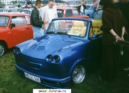 Poze cu masini - asta si gata ca imi iau TRABANT - De Toate Pentru Toti