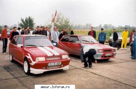Poze cu masini - moaaaa e prea mare sa inteleg ia una mai mica - De Toate Pentru Toti
