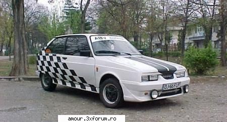 Poze cu masini - lasa ca iti arat eu - De Toate Pentru Toti